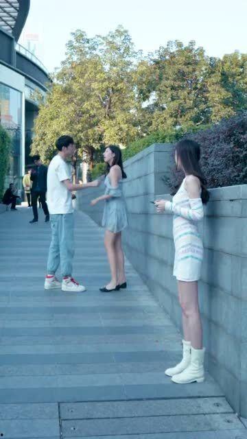 情侣吵架吃瓜文案,一场甜蜜与火花的碰撞