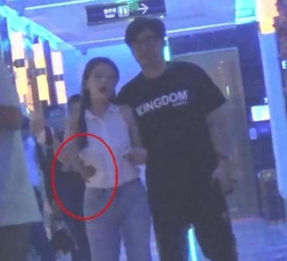 吃瓜少女发言视频,揭秘娱乐圈幕后故事